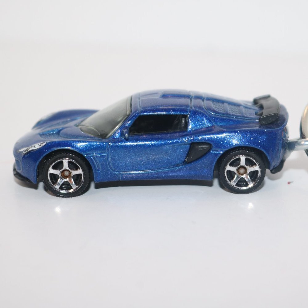 Matchbox Lotus 2006 car CUSTOM keychain